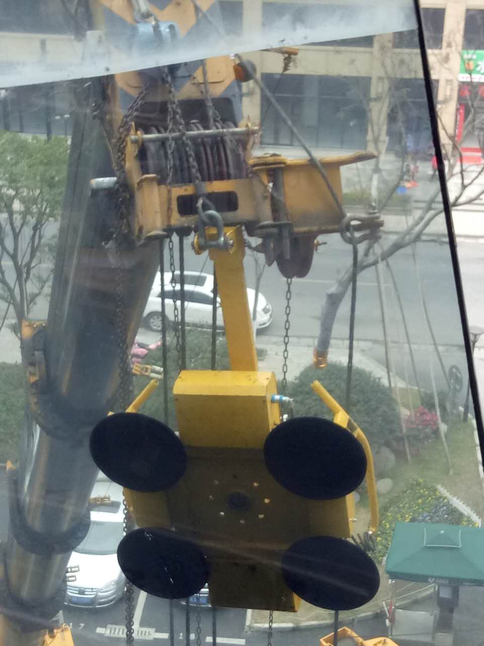 临平产业园电吸盘玻璃幕墙维修